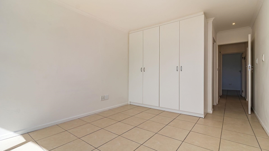 2 Bedroom Property for Sale in De Kelders Western Cape